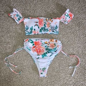 High Waisted Floral Off the Shoulder Bikini Bathing Suit Size Small